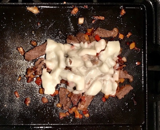 https://thefoodiesfithome.com/wp-content/uploads/2018/02/cheese-steak-featured.jpeg