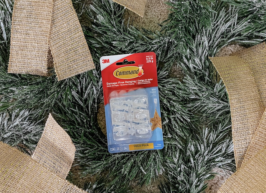 3M Clear Hooks for Holiday Decor