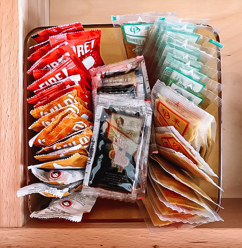 Organizing Extra Sauce Packets